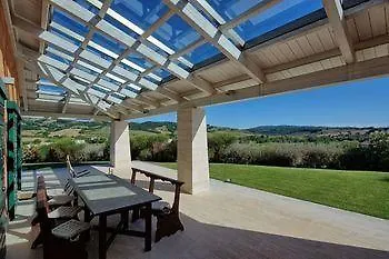 Saturnia 9