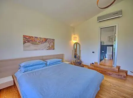 Saturnia 9 Вилла *